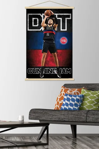 Vista 2 de Trends International NBA Detroit Pistons - Póster de pared de Cade Cunningham 23, 22.37 x 34.00 pulgadas, paquete de impresión premium y colgador