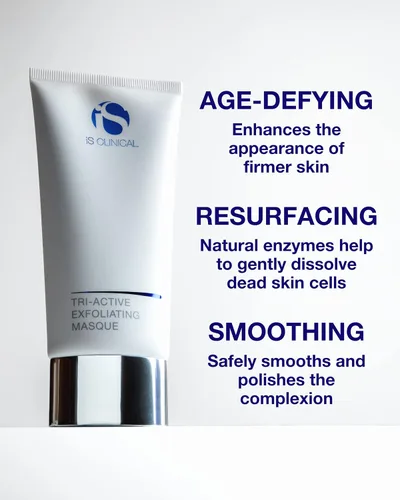 Vista 3 de iS CLINICAL Suaviza y calma el facial clínico; régimen exfoliante e hidratante de la piel; juego de regalo de colección; kit completo facial
