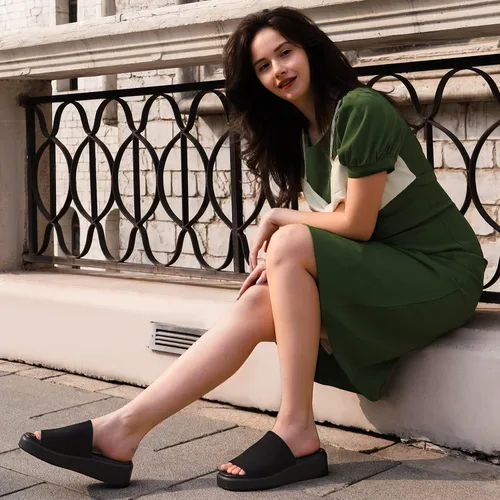 Vista 5 de Leevar Sandalias de plataforma para mujer Sandalias de plataforma acolchada de espuma viscoelástica suave Sandalias de plataforma sin espalda