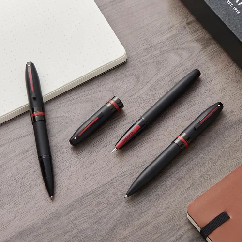 Vista 7 de Sheaffer Icono Negro Mate con Aplicaciones PVD Negro Brillante. Bolígrafo