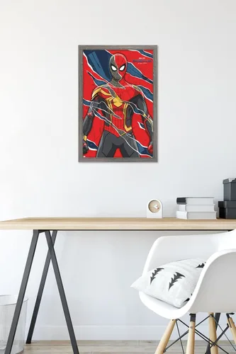 Vista 6 de Trends International Marvel Spider-Man: No Way Home - Póster de pared triturado, 22.4 pulgadas de largo x 14.7 pulgadas, versión enmarcada en madera