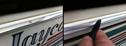 Vista 4 de Vinilo blanco de 5/8 de pulgada, moldura de inserción, cubierta de tornillo, remolque de viaje para caravana (35 pies, blanco)