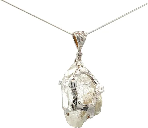 Vista 3 de Stones Desire - Collar con colgante de cristal de cuarzo del Himalaya