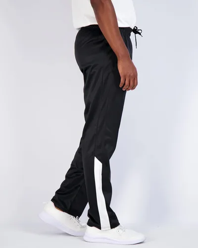 Vista 3 de Real Essentials Paquete de 3 pantalones deportivos deportivos casuales de tricot con parte inferior abierta para hombre