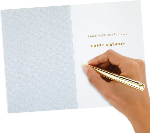 Vista 5 de Hallmark - Tarjeta de cumpleaños línea Signature (estante de libros)