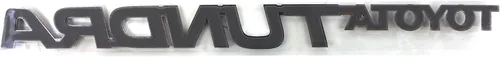 Vista 2 de Accesorios originales Toyota 75471-0C010 Toyota Tundra Emblema