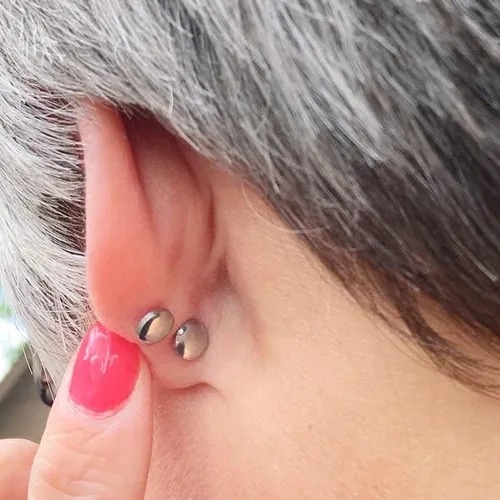 Vista 7 de Aretes colgantes de circonio cúbico ComfyEarrings de 14 pulgada con la respaldos planos de rosca muy cómodos