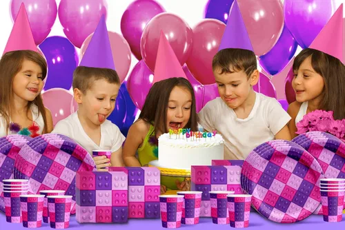 Vista 7 de Bloques de construcción rosados para fiesta de cumpleaños, juego de platos, servilletas, tazas para 16
