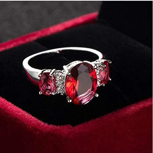 Vista 3 de Detalle elegante anillo de compromiso de aniversario de lujo con diamantes cuadrados de circonita y diamantes rojos con brillantina, regalo
