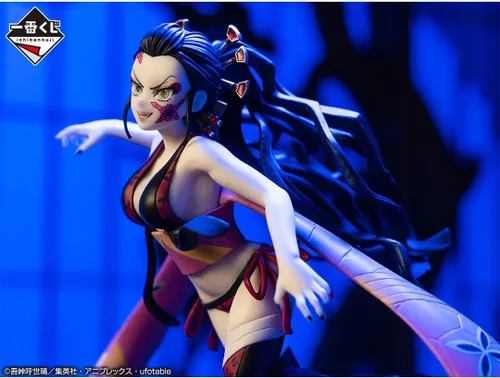 Vista 5 de Ichibansho Figure - Demon Slayer: Kimetsu no Yaiba - Daki (La ciudad donde habitan los demonios), estatua coleccionable de Bandai Spirits