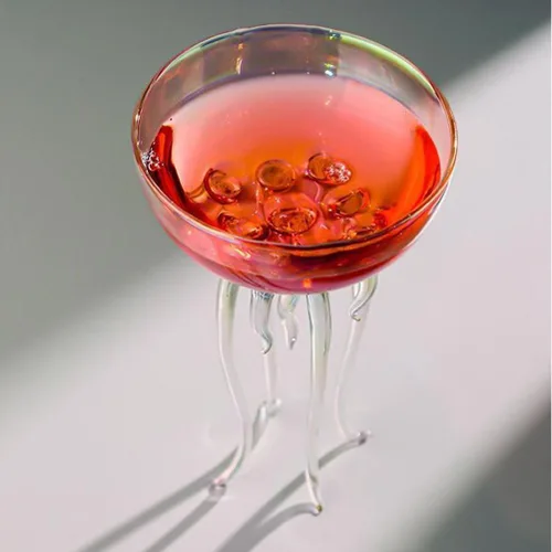 Vista 5 de Taza de cristal mágica de medusas oceánicas coloridas para cóctel o Martini, vajilla única para bar o cocina