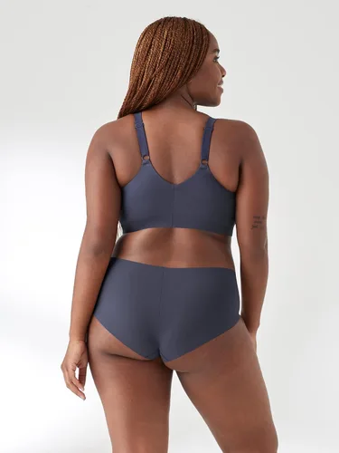 Vista 2 de True & Co Sujetador de tirantes ajustables con cuello redondo y forma suave para mujer