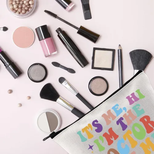 Vista 5 de TSOTMO Bolsa de maquillaje para médico, regalo para dentista y doctora, soy yo, hola soy el doctor, soy yo, regalo para doctora, Beige, Médico