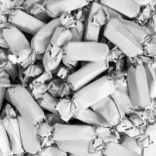 Vista 4 de Caramelos blancos envueltos individualmente, bolsa de 2 libras, aproximadamente 190 piezas