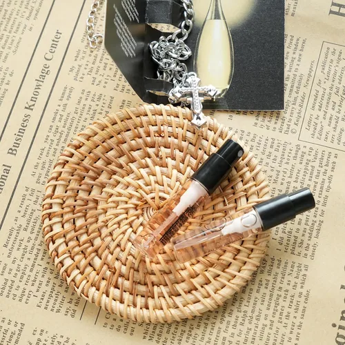 Vista 2 de Dirstic Set de Descubrimiento de Muestras de Perfume de Diseñador para Mujer Lote x 30, Viales de Perfume de Lujo de Alta Gama para Mujer, Mini