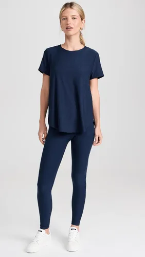 Vista 5 de Beyond Yoga Leggings Spacedye atrapados en The Midi para mujer