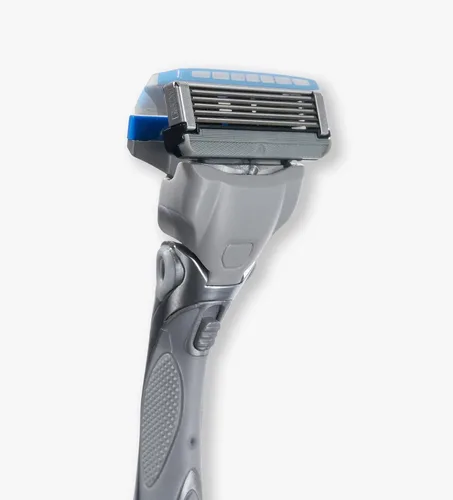 Vista 4 de Schick, Hydro Dry Skin - Mango de maquinilla de afeitar de 5 cuchillas para hombre + 2 cuchillas de recambio, 1 unidad