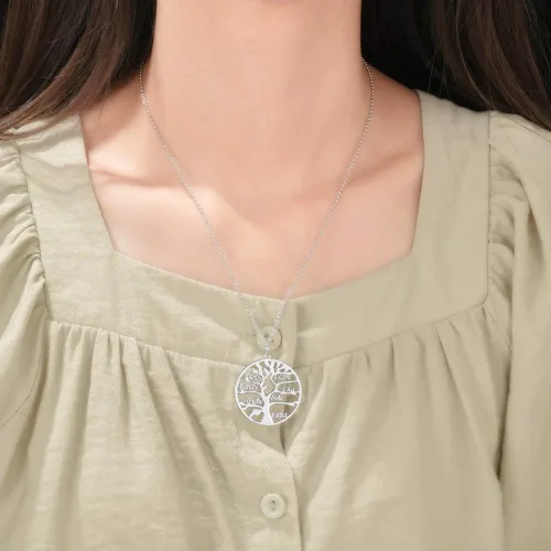 Vista 5 de Collar Kaululu con nombre personalizado para la familia, con 1-9 nombres grabado, colgante de árbol de vida, collar para mujer, hombre y familia