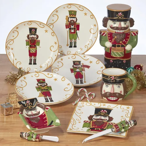 Vista 6 de Certified International Holiday Magic Nutcracker - Juego de 4 platos de postre/ensalada de 9 pulgadas, multicolor, mediano, juego de 4