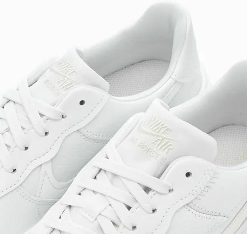 Vista 4 de Nike Tenis Air Force One PLT.AF.ORM para mujer