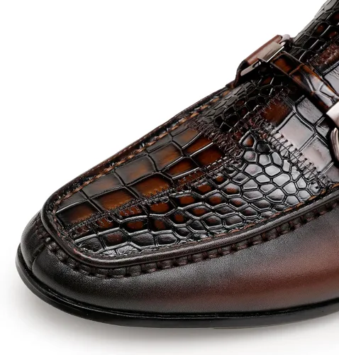 Vista 2 de Full Grain Leather Crocodile Pattern Slip-on Loafers for Men