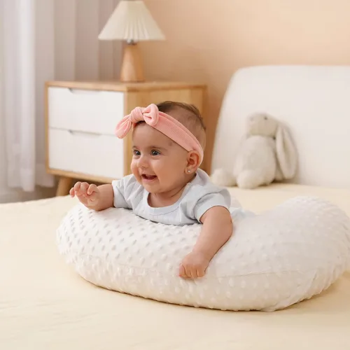 Vista 4 de Funda de almohada para lactancia materna Funda de almohada con lunares de felpa (beige)