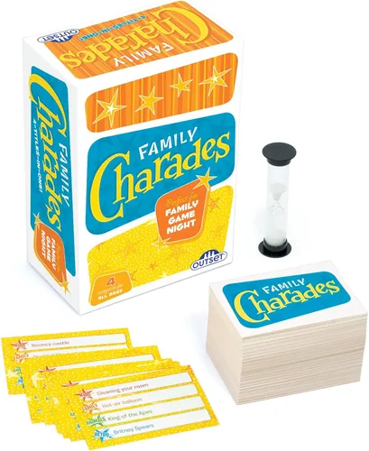 Vista 2 de Outset Media Charadas familiares con más de 800 charadas, perfectas para la noche de juegos en familia, 2 o más equipos a partir de 10 años