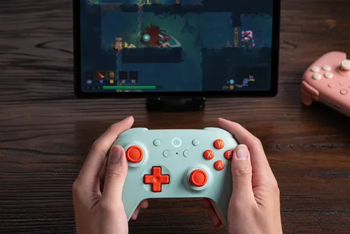 Vista 7 de 8BitDo Ultimate 2C Wireless Controller for Windows PC and Android, with 1000 Hz Polling Rate, Hall Effect Joysticks and Triggers, and Remappable