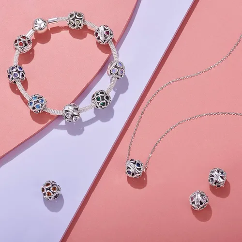 Vista 4 de NINGAN Dijes de piedra natal de febrero + dije de nacimiento de mariposa y violeta de febrero para pulsera