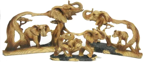 Vista 5 de Figura de madera sintética de elefante y bebé caminando en la naturaleza