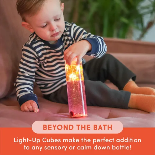Vista 5 de Glo Pals x Daniel Tiger's Neighborhood - Juguete de baño activado por agua con 4 cubos reutilizables iluminados para juegos sensoriales (solo cubos)