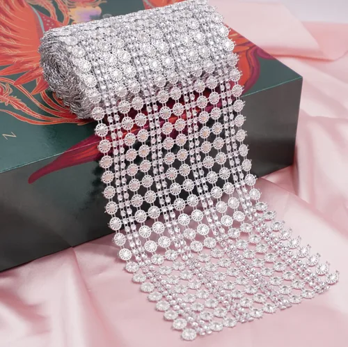 Vista 4 de Honbay Rollo de cinta de malla de diamantes de imitación con forma de flor brillante de 4.5 pulgadas x 2 yardas para bodas, cumpleaños, baby shower