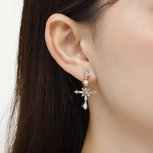Vista 3 de KRUCKEL Aretes brillantes de cruz de Cristo, aretes colgantes de cruz para mujer, regalos para ella, amor con esposa, madre, novia, Navidad, día