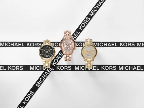 Vista 4 de Michael Kors Runway Mercer Reloj de cuarzo para mujer con correa de acero inoxidable, oro rosa, 18 (modelo MK6713), Rosado, L, Cronógrafo