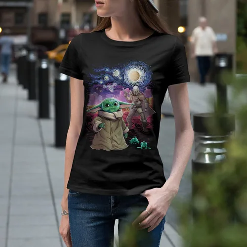 Vista 2 de Starry Night Surreal Artwork T-Shirt