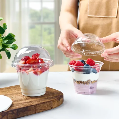 Vista 3 de JOLLY CHEF 200 juegos de vasos de plástico transparente de 9 onzas con tapas de cúpula y forros de papel, vasos de postre de plástico con tapas