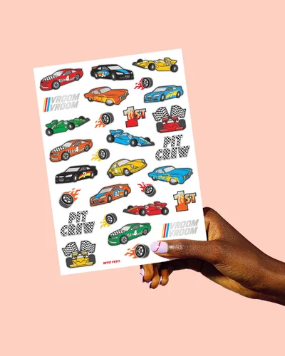 Vista 5 de xo, Fetti Suministros de fiesta de autos de carreras, tatuajes temporales - 46 estilos de aluminio Cumpleaños de carreras de autos de carreras