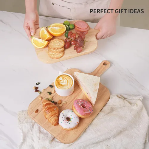 Vista 4 de YSTKC Tabla de cortar de madera de goma con mango de 17 x 10 pulgadas, tabla de servir de madera con asa, tabla de cortar para cocina en casa