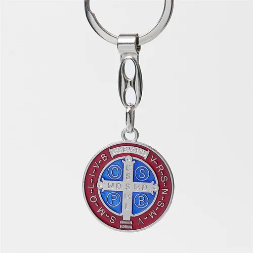 Vista 4 de lulucross Catholic Gifts - Llavero de metal de San Benito con esmalte