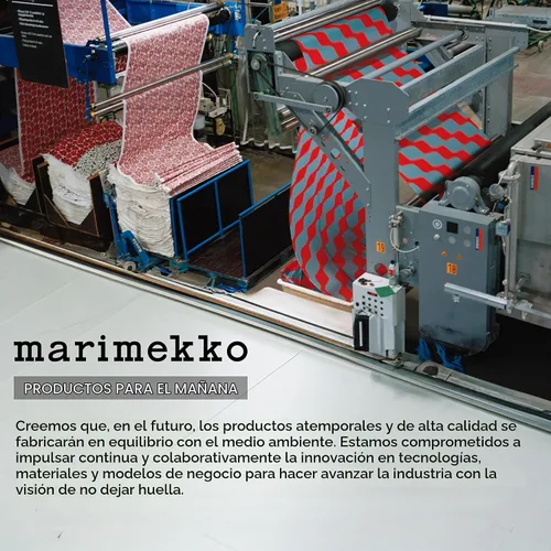 Vista 6 de MARIMEKKO Oiva Unikko Taza – Refina la decoración de tu cocina con nuestro icónico gres floral – Elegantes tazas de café de porcelana para elevar tu