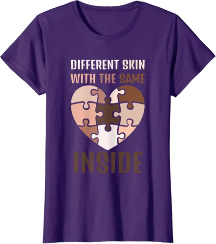 Vista 10 de Camiseta con texto en inglés "Black History Month Different Skin With The Same Love Inside