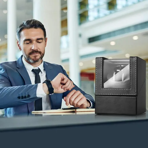 Vista 2 de Bobinadora automática de un solo reloj con motor japonés silencioso, en carcasa de madera y cuero negro, adaptador de CA o funciona