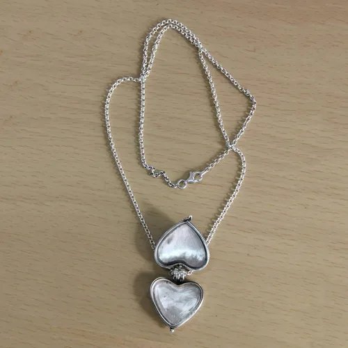 Vista 5 de NOVICA Collar con colgante de plata de ley 925 con forma de corazón de filigrana 200in Always In My Heart