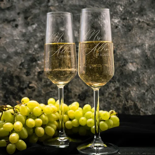 Vista 5 de Copas de champán personalizadas para bodas para novia y novio - Juego de 2, 7 oz, 2 diseños - Copas de champán Mr and Mrs para compromiso con tu