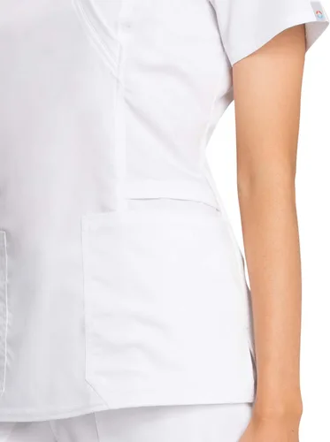 Vista 3 de Cherokee Women Scrubs Top Workwear Revolution Tech Mock Wrap WW775AB