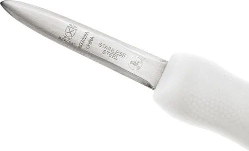 Vista 3 de Mercer Culinary Cuchillo de ostras estilo Boston con mango de polietileno, 3 pulgadas, color blanco