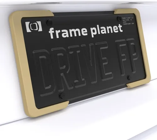 Vista 9 de Marco de placa de matrícula. Diseño flexible de 2 piezas de Frame Planet. 1 paquete. Reducción de ruido, antiarañazos, resistente a la intemperie