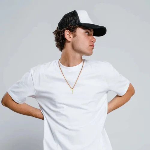 Vista 4 de IEFLIFE Collares de cruz, regalos para hombres, collar de cruz de plataoronegro, cadena con colgante de cruz para hombres, día del padre, Navidad