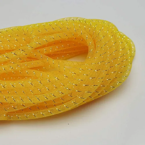Vista 2 de Chenkou Craft Tubo de malla sólida amarillo brillante de 12 yardas Deco Flex para coronas y manualidades (amarillo brillante, 3/8 pulgadas)