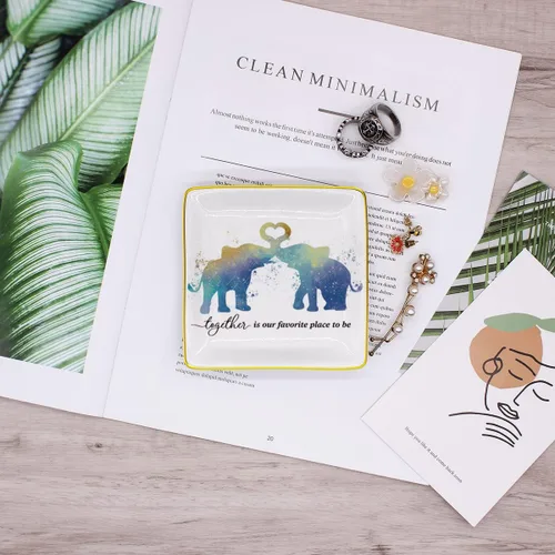 Vista 3 de Littlefa Together is Our Favorite Place To Be Elephant - Plato decorativo de joyería de cerámica para parejas, regalos de boda para parejas